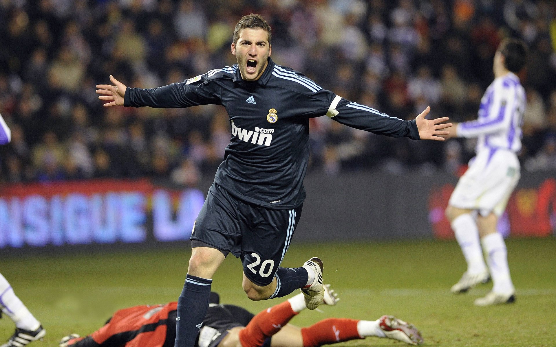 拜仁有望以此战术基础冲击欧冠冠军，拜仁再夺欧冠